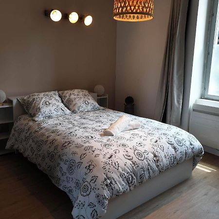Chez Cerise Bed & Breakfast Tournay Bagian luar foto