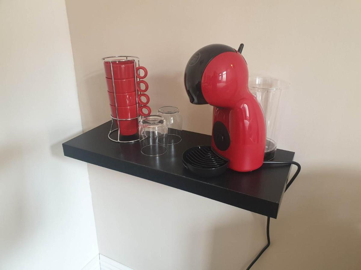 Chez Cerise Bed & Breakfast Tournay Bagian luar foto